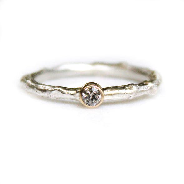 Twig Ring with Salt and Pepper Diamond